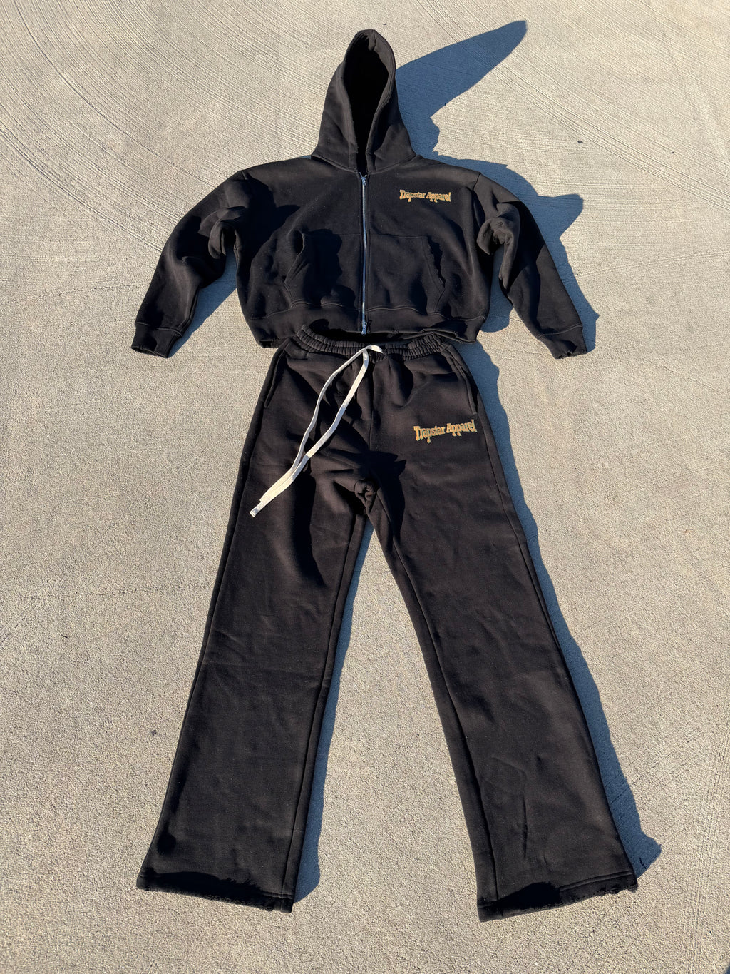 “1-800 Risk Takers” Sun-dried Set