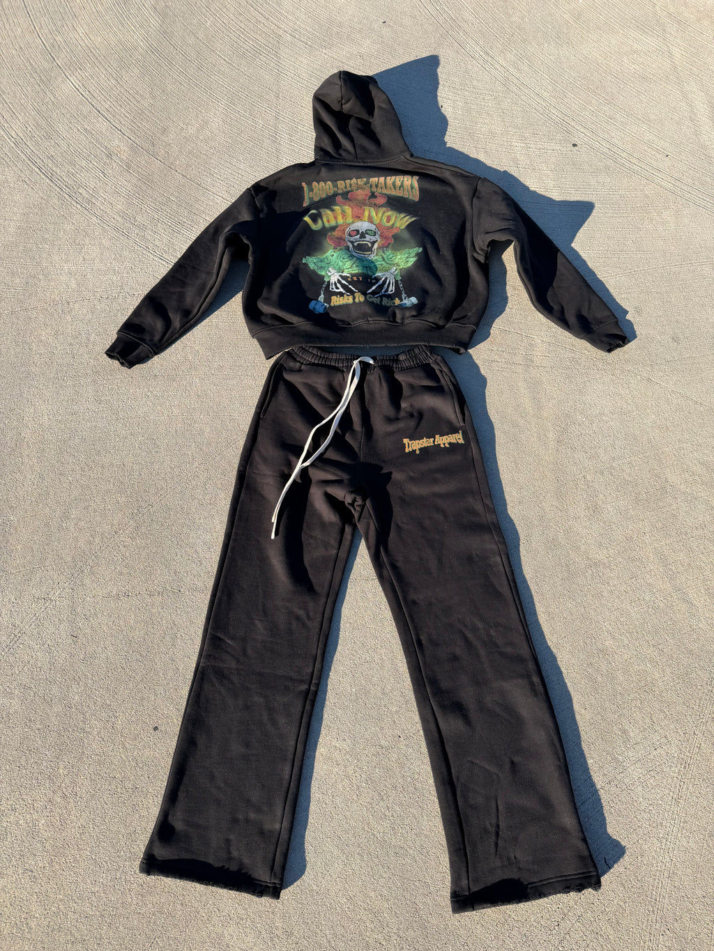 “1-800 Risk Takers” Sun-dried Set