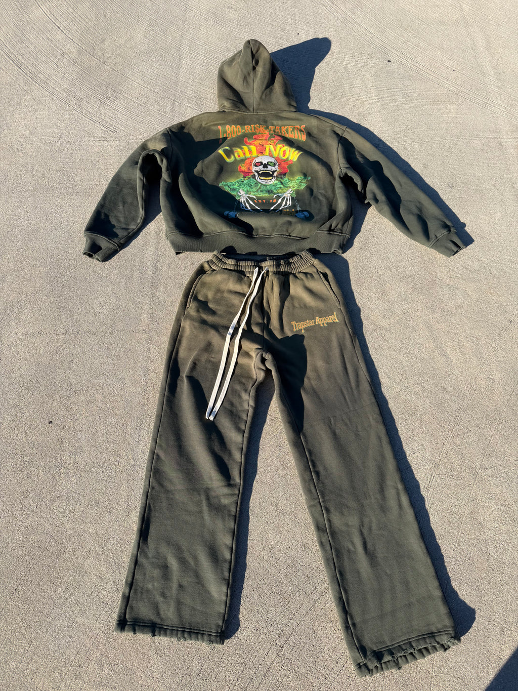 “1-800 Risk Takers” Sun-dried Set